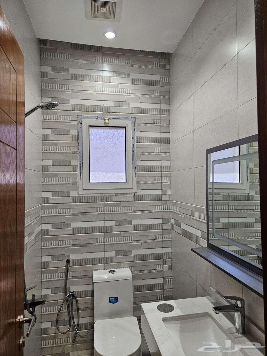 شقة 5 غرف في الصوارى 6