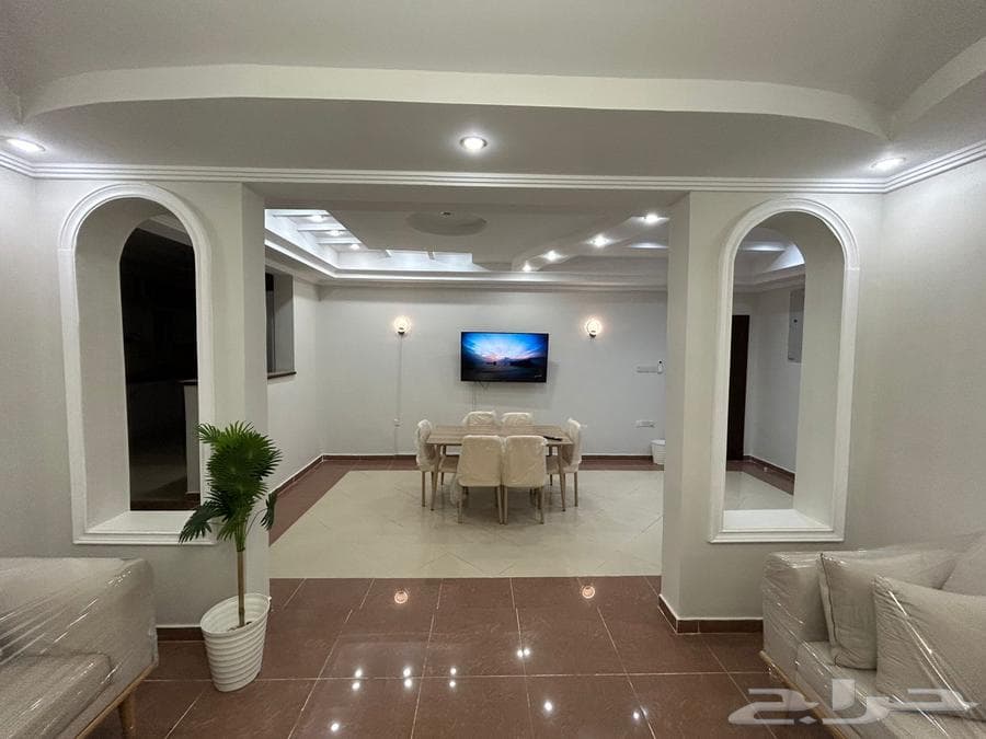 شقة 6 غرف في المروة 4