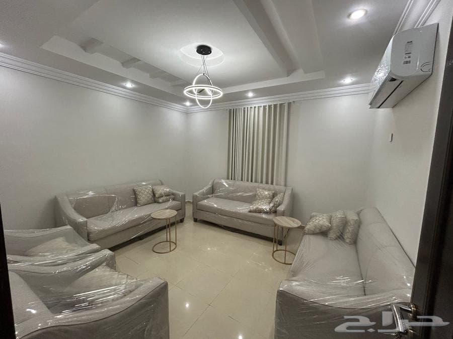 شقة 6 غرف في المروة 5