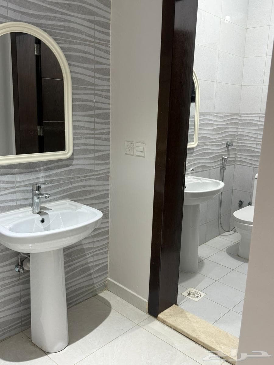 شقة 3 غرف في طيبة 3