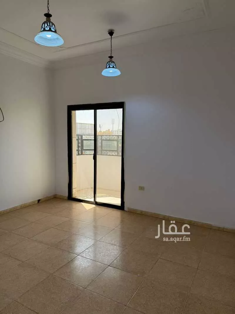 عمارة 625 م² في الصفا 8