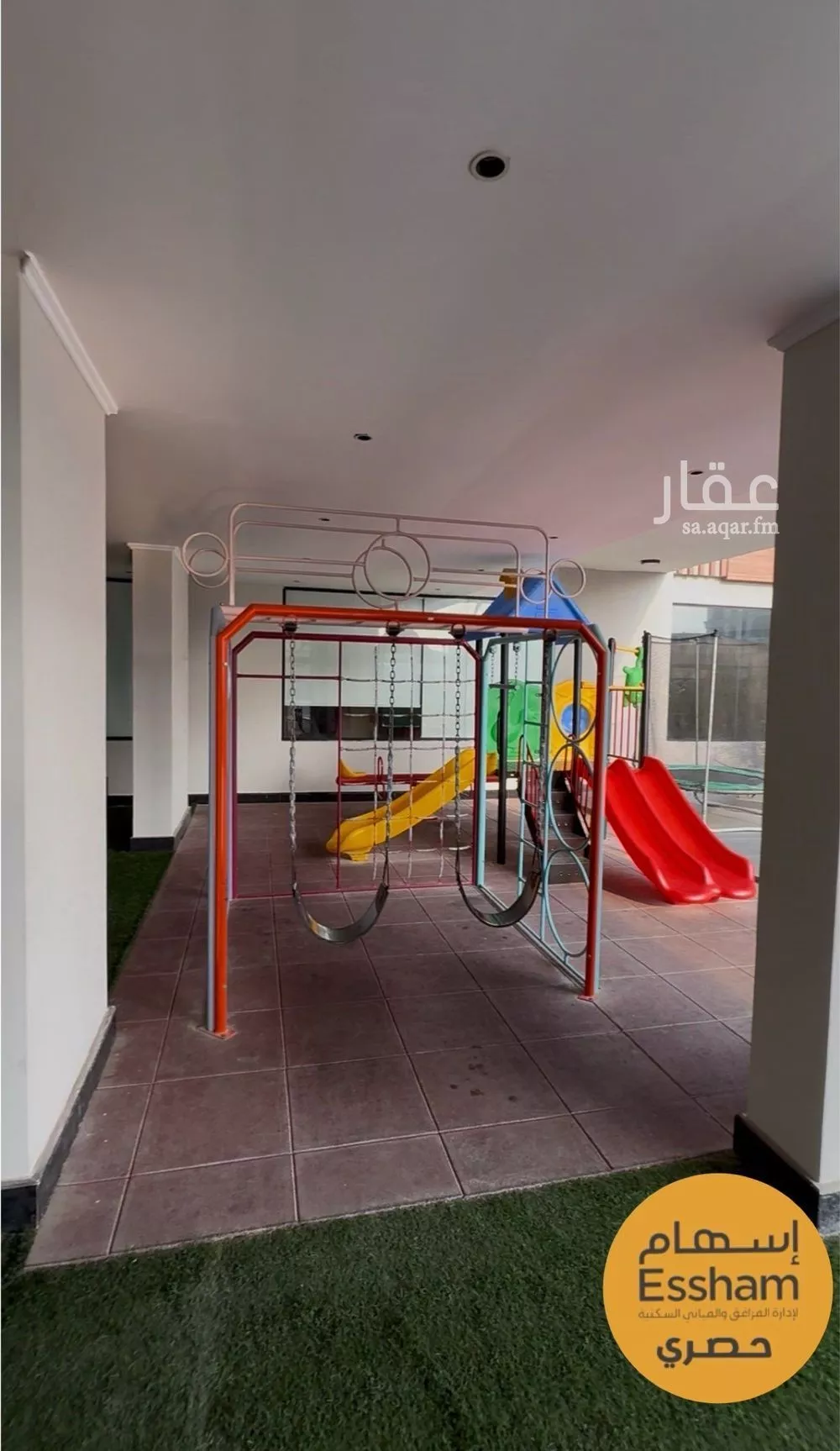 شقة 3 غرف في السيف 10