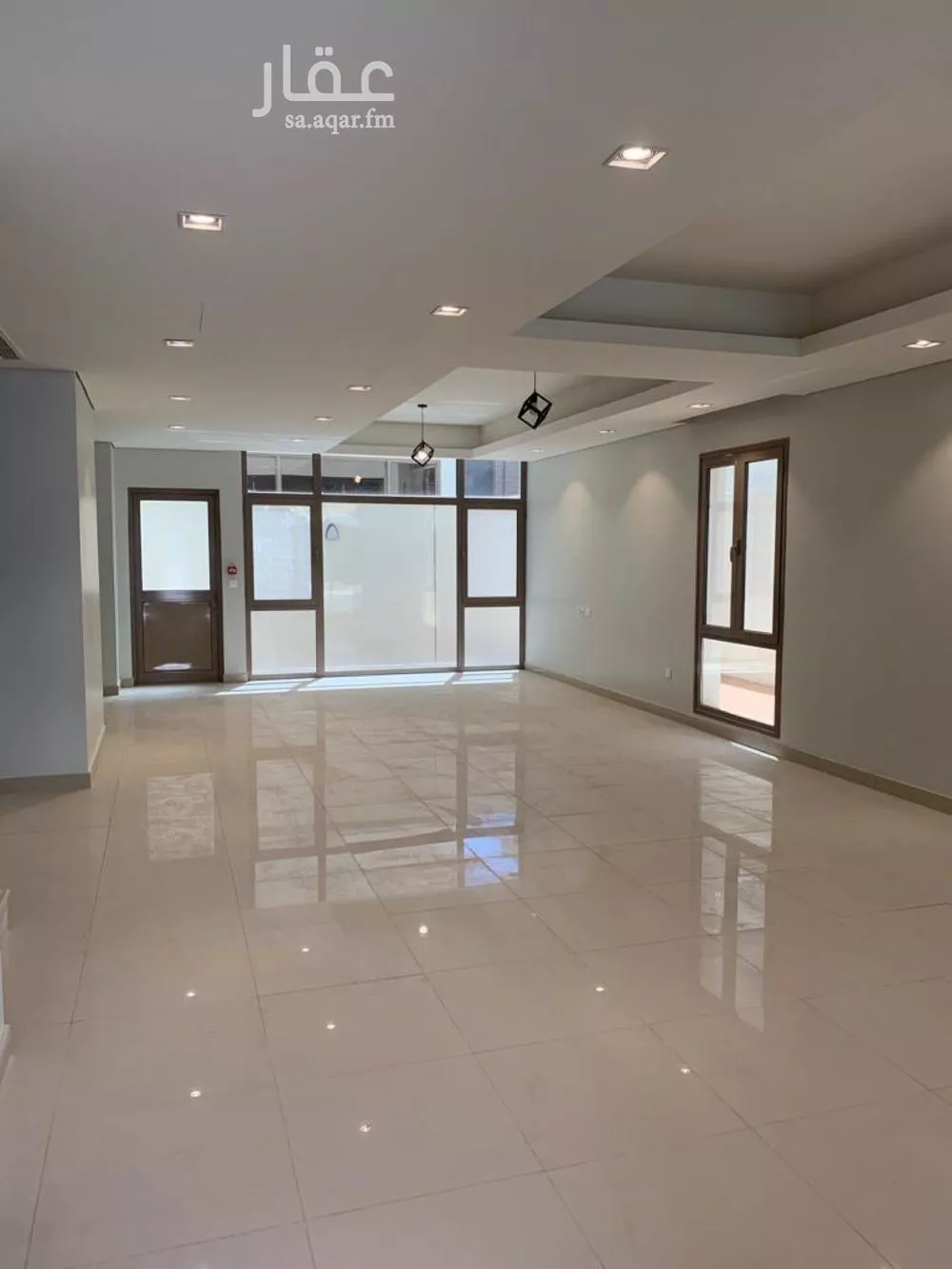 فيلا 3 غرف في المونسية 5