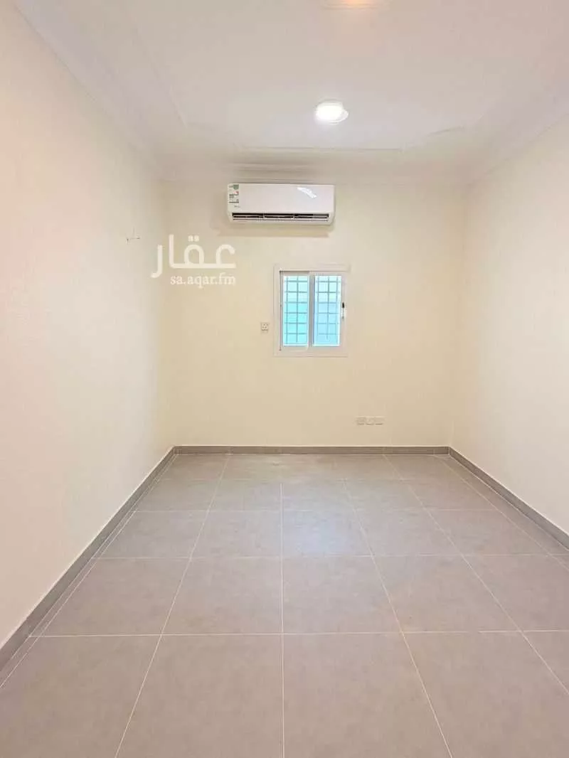 فيلا 5 غرف في المروج 4