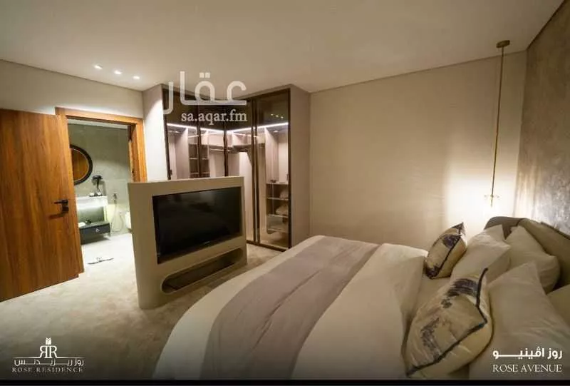 5 bedroom villa in Al Aridh 7