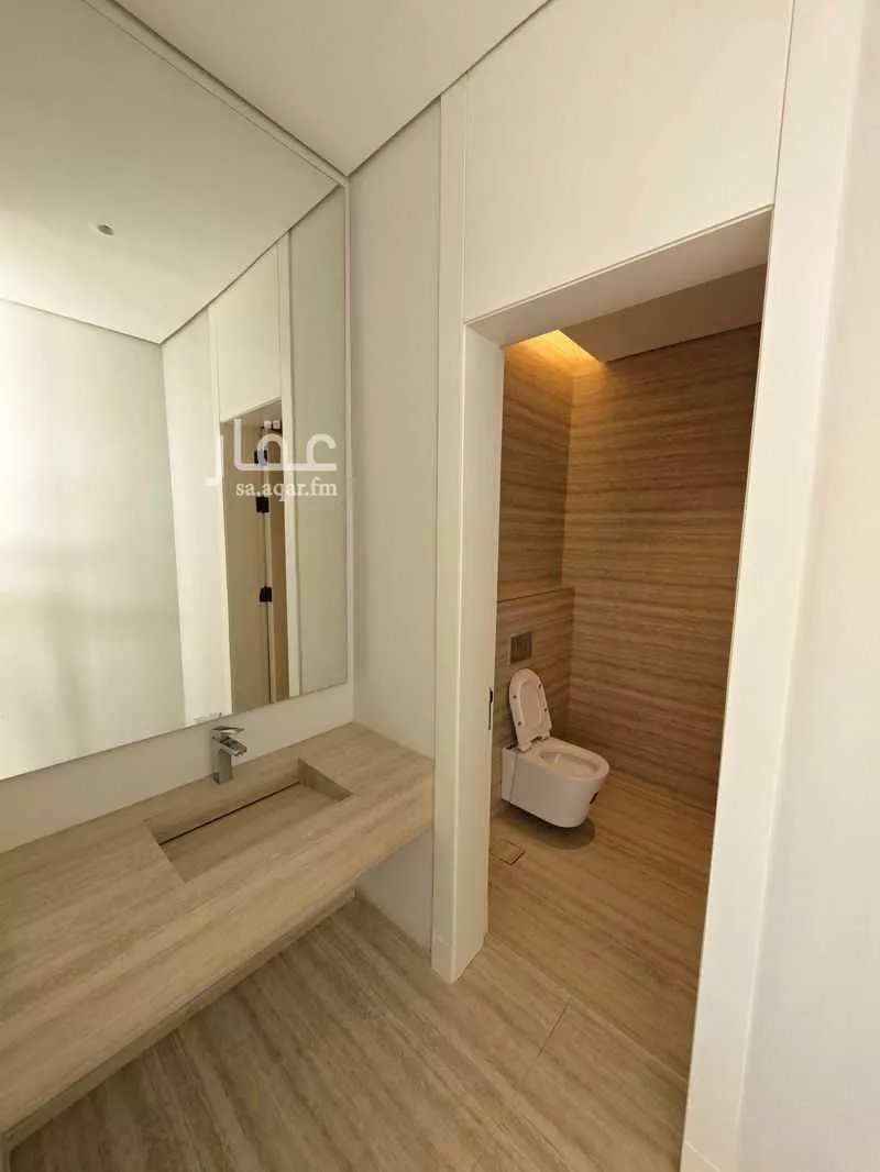 فيلا 4 غرف في العارض 19