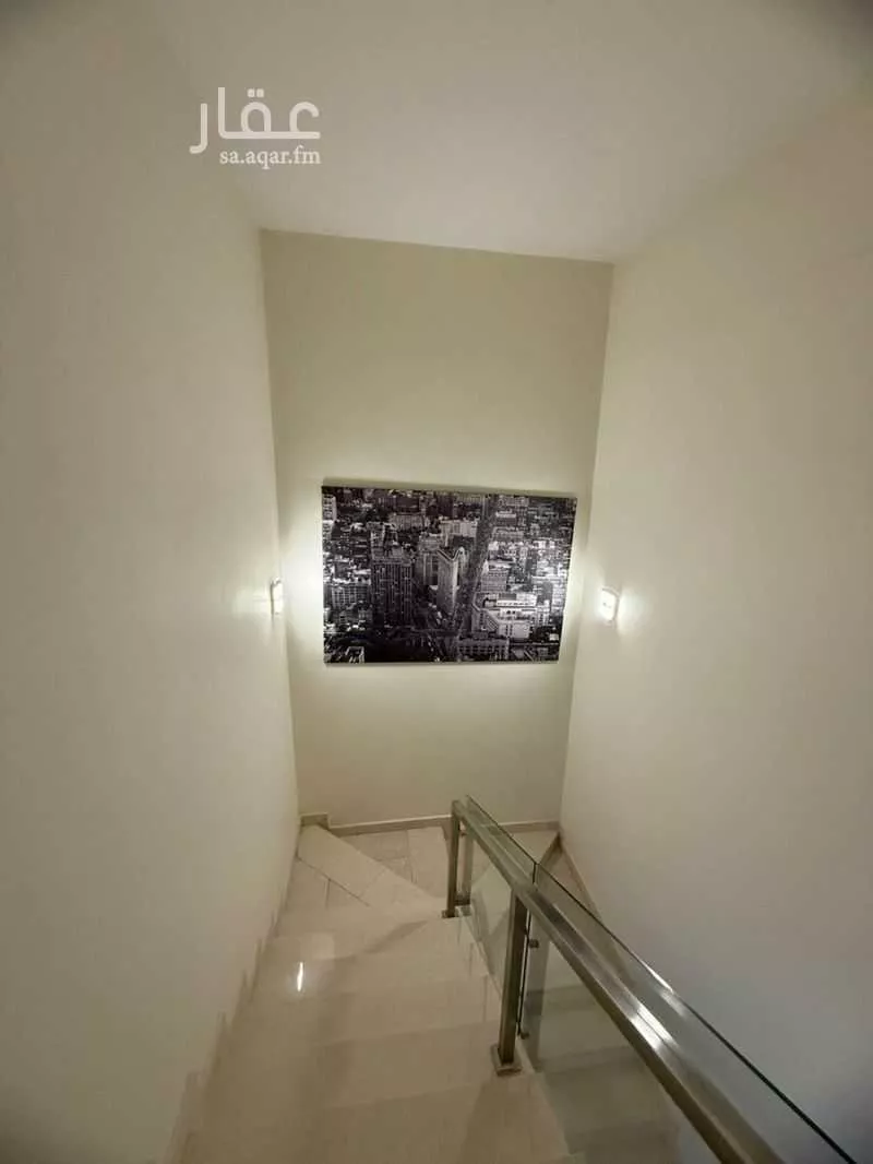 فيلا 6 غرف في العارض 1