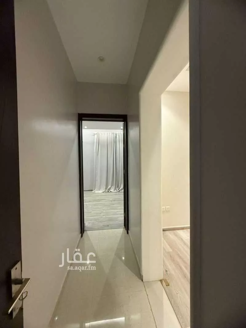 فيلا 6 غرف في العارض 5