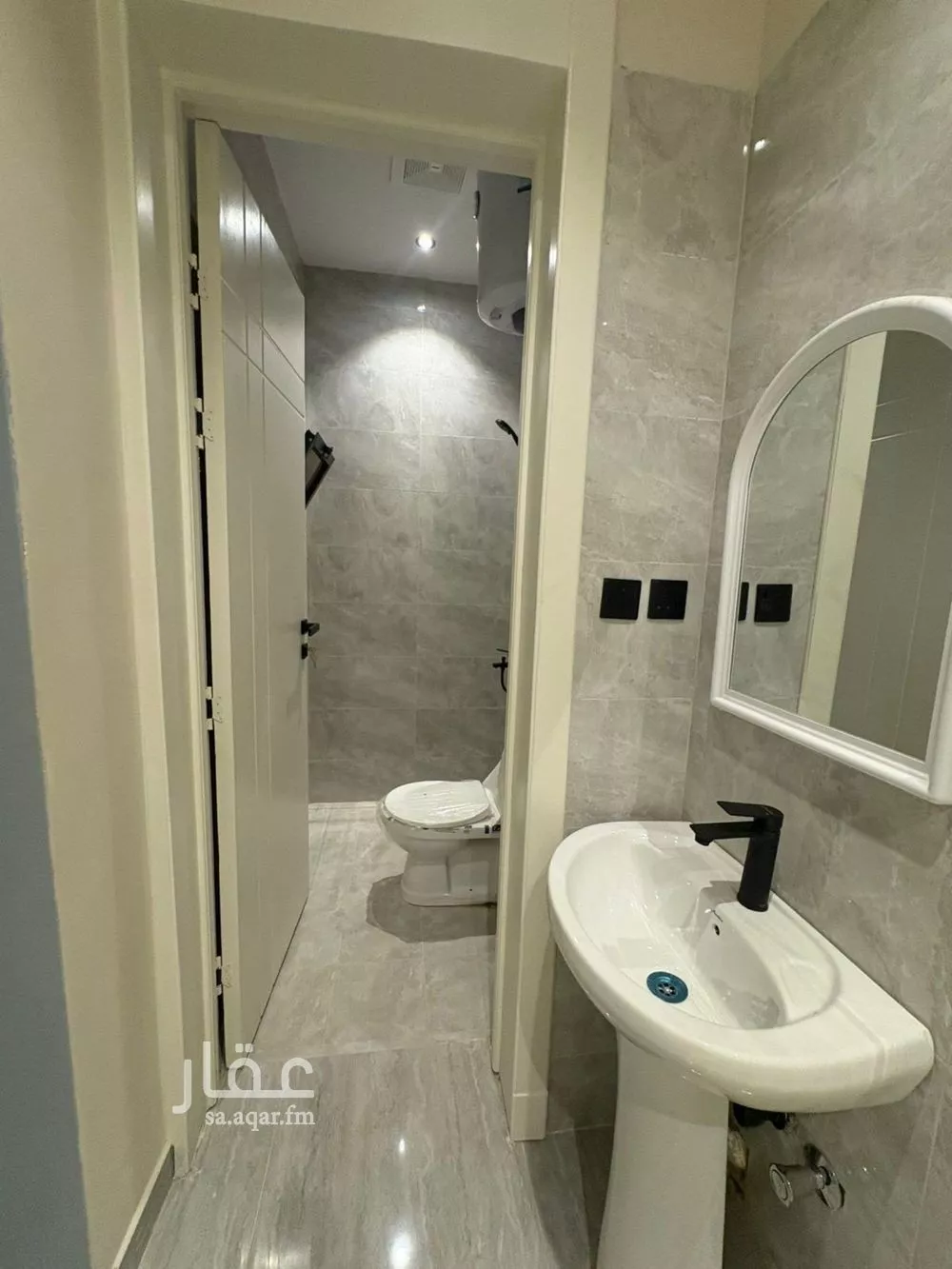 4 bedroom villa in Al Uraija Al Gharbiyah 2