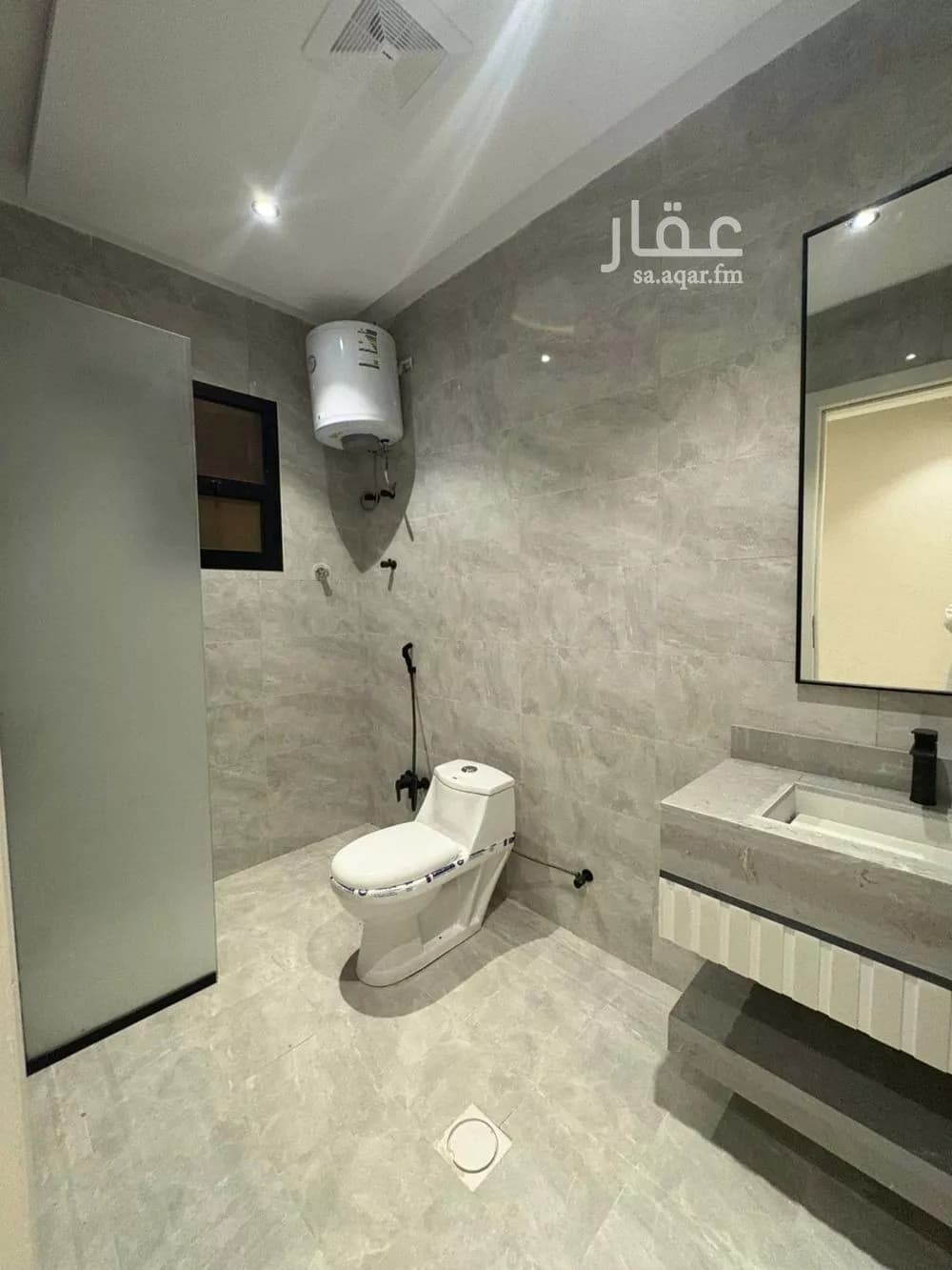 4 bedroom villa in Al Uraija Al Gharbiyah 11