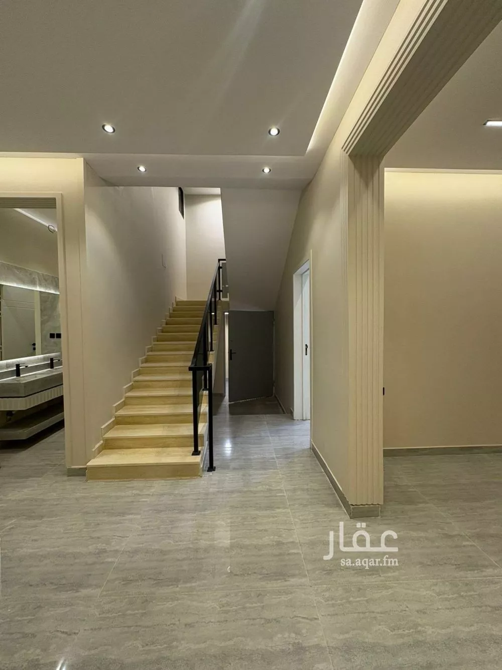 4 bedroom villa in Al Uraija Al Gharbiyah 18