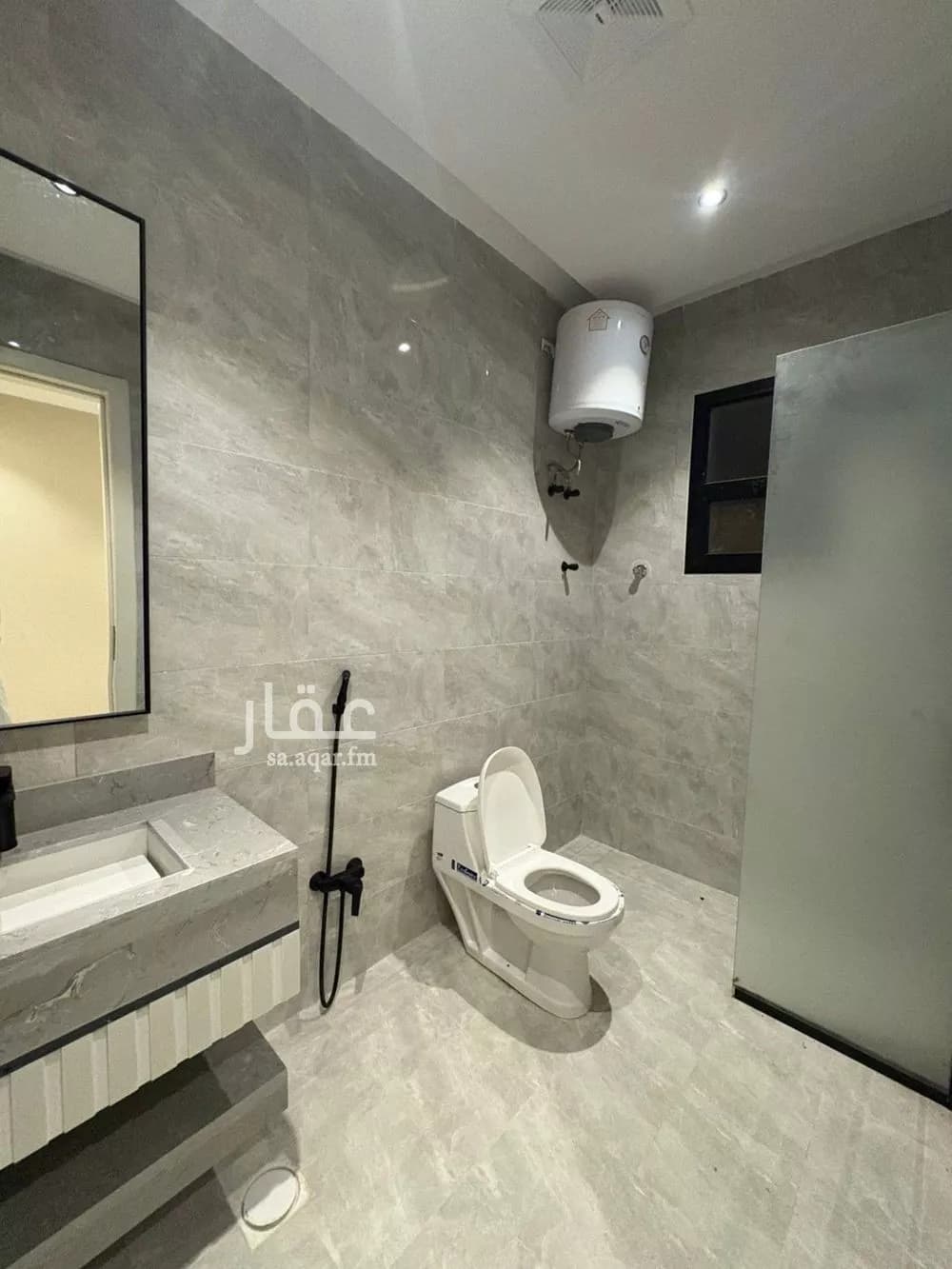 4 bedroom villa in Al Uraija Al Gharbiyah 7