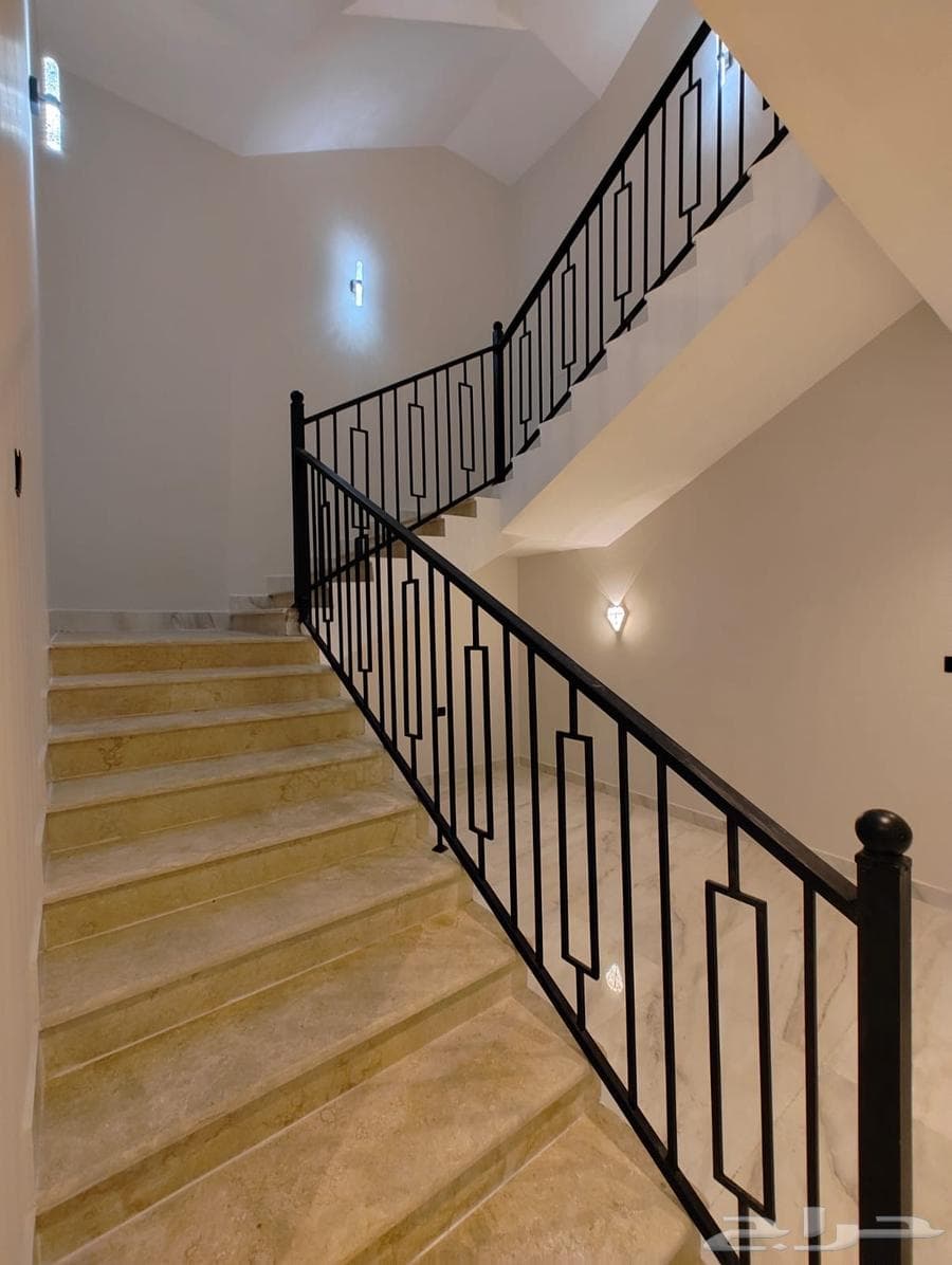 8 bedroom villa in Jeddah 9