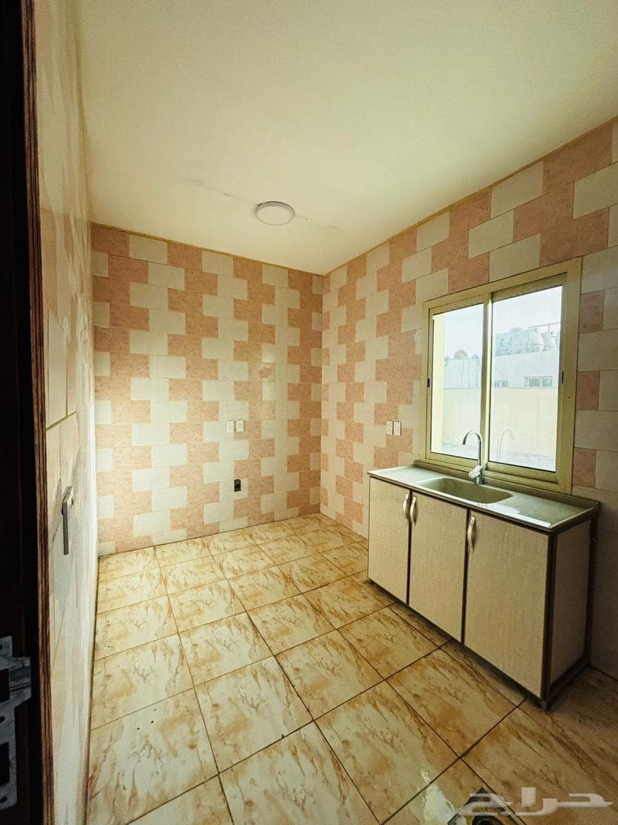 شقة 2 غرف في احد 2