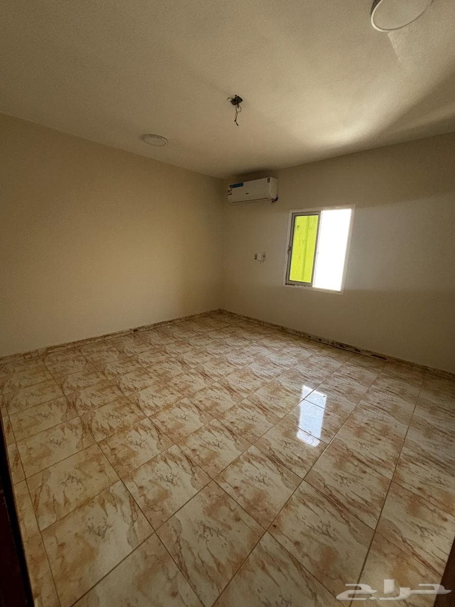 شقة 2 غرف في احد 7