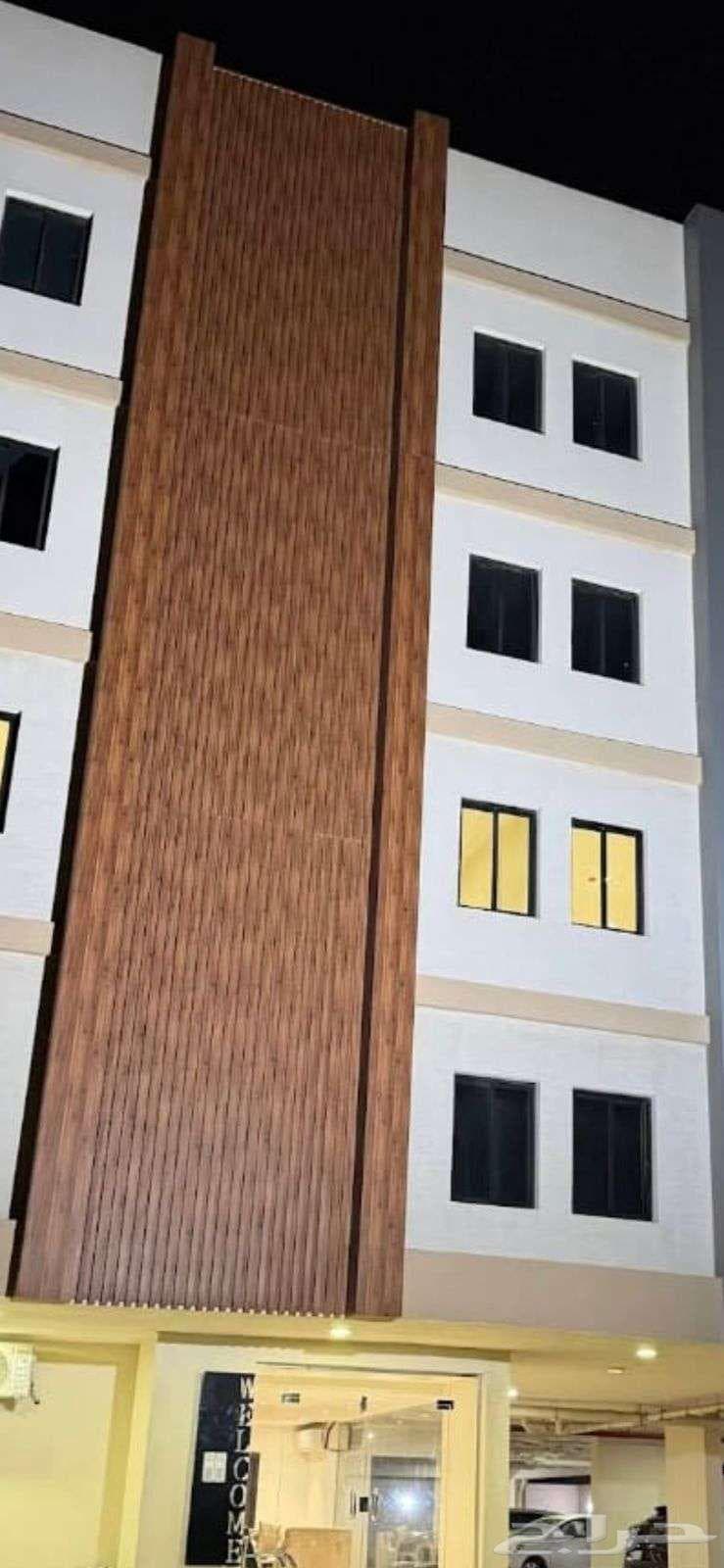 شقة 4 غرف في الحمرا 1