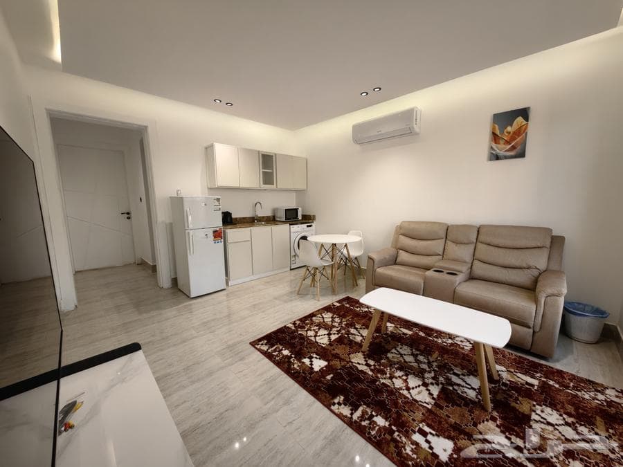 شقة 1 غرف في الحمرا 2