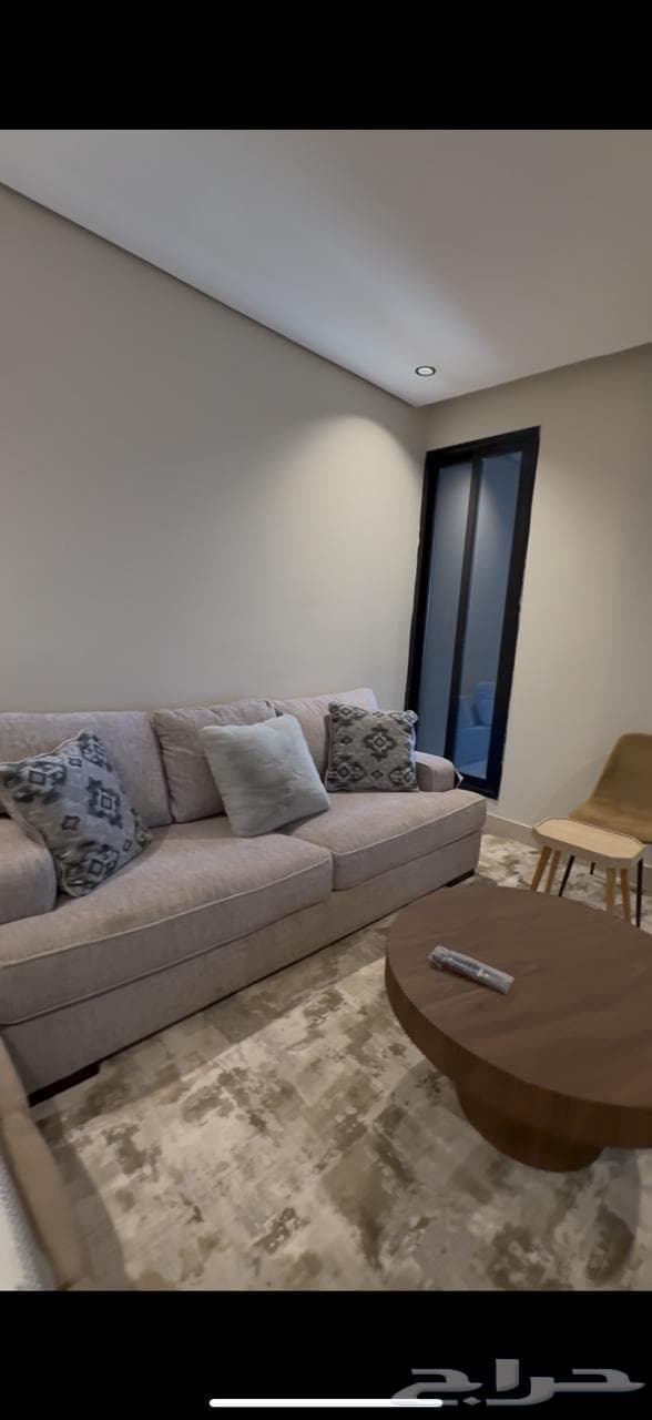 شقة 1 غرف في الخور 2