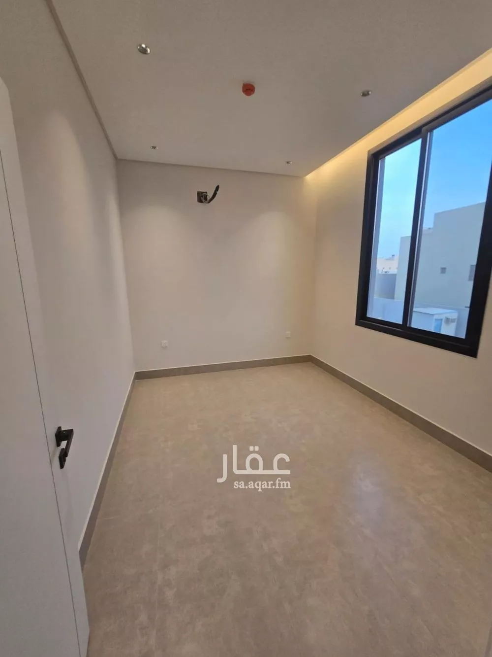 شقة 3 غرف في العارض 2