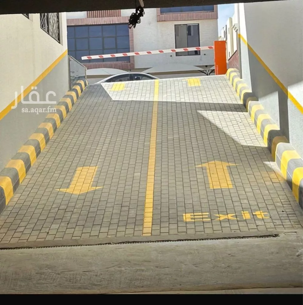 شقة 3 غرف في العارض 12