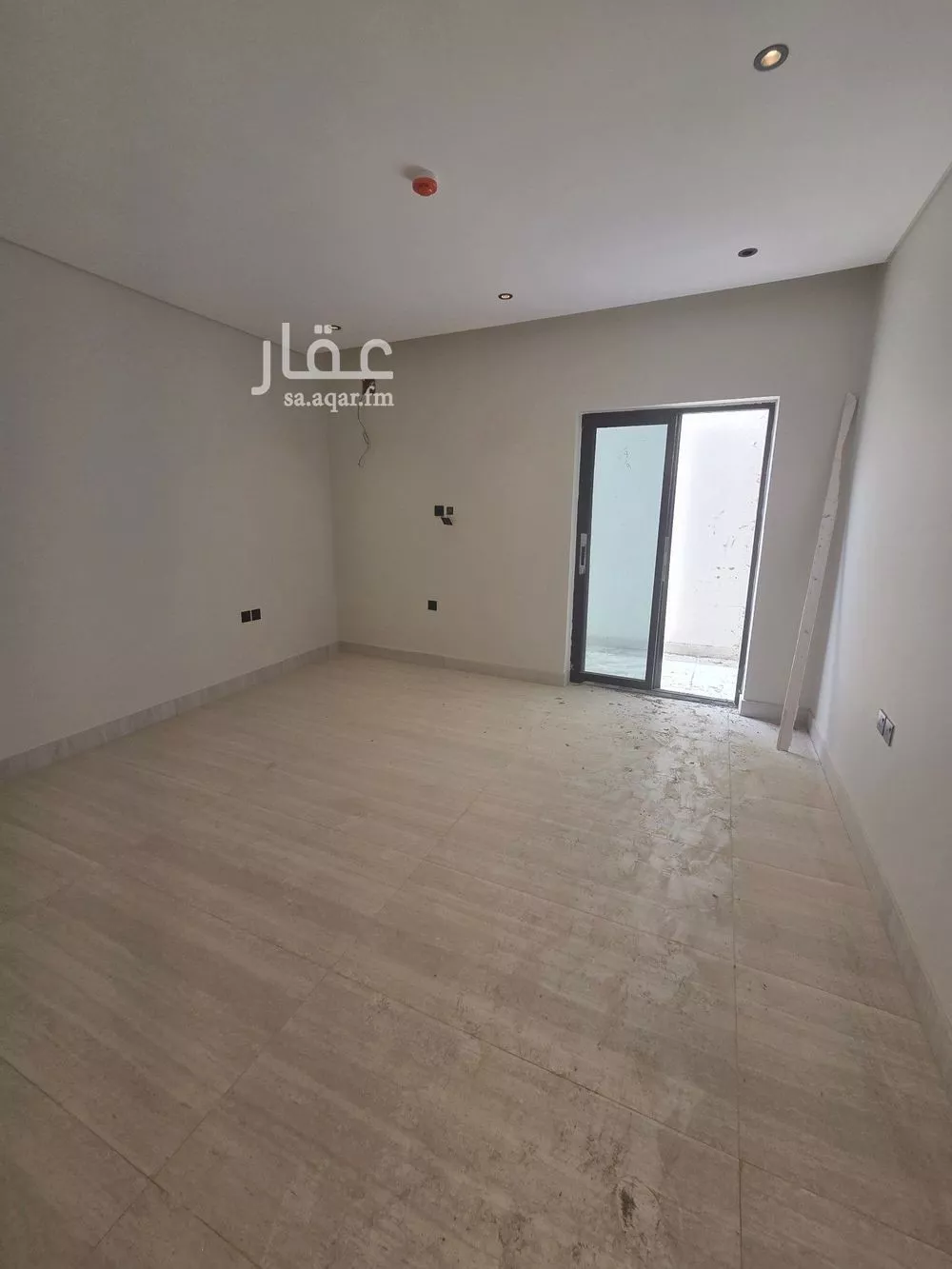 شقة 1 غرف في المغرزات 10