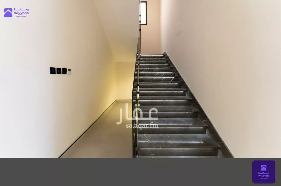 شقة 6 غرف في الرمال 2