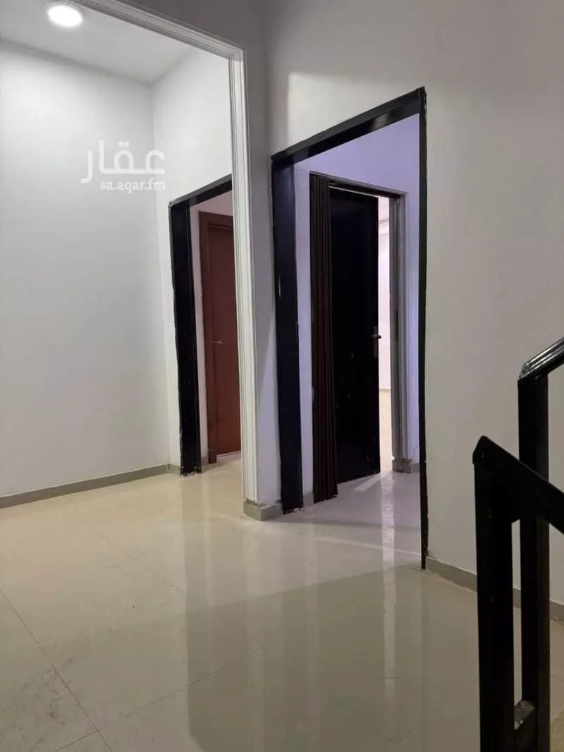 3 bedroom floor in Dhahrat Namar 8
