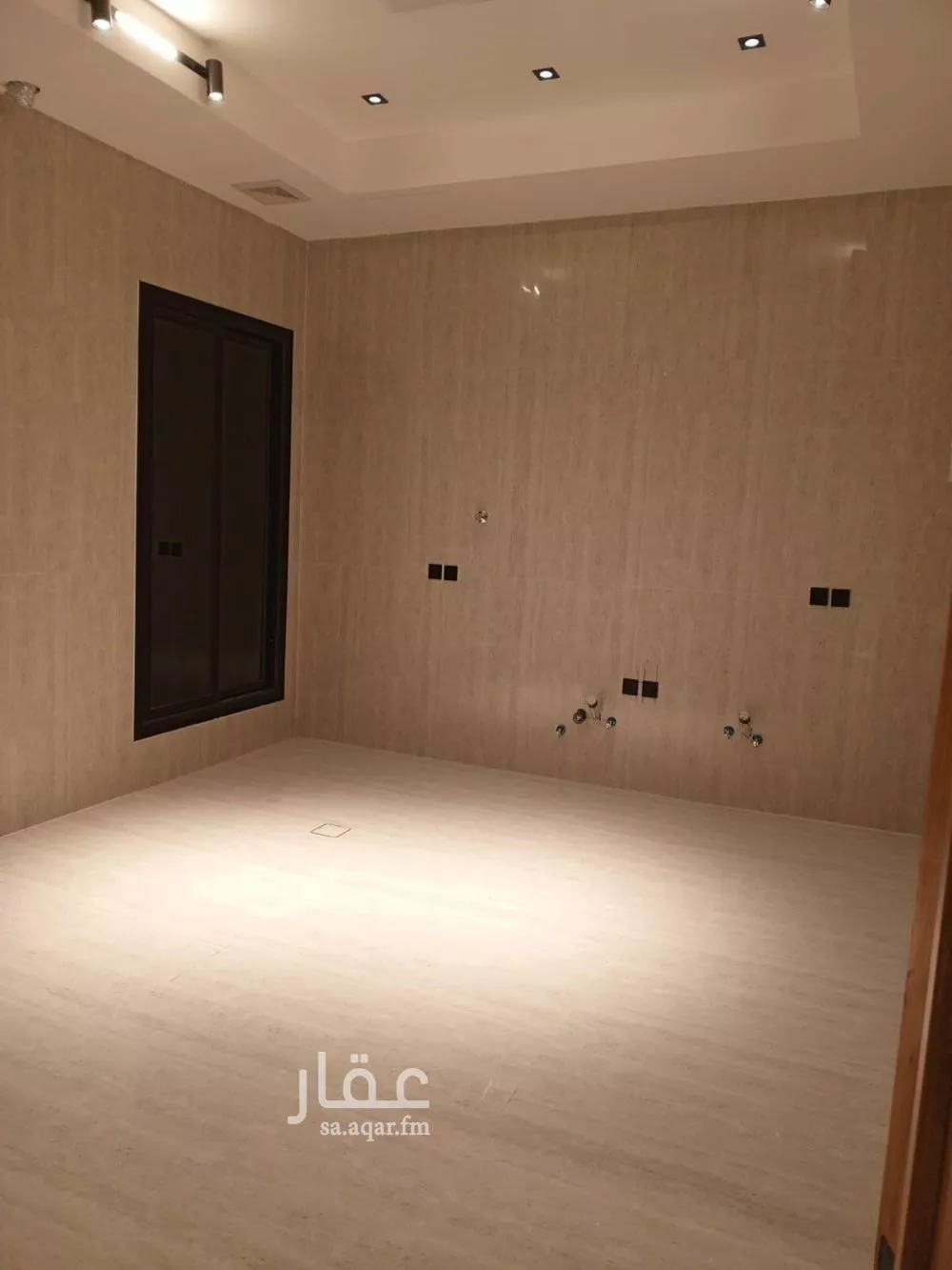 5 bedroom villa in Al Rimal 5