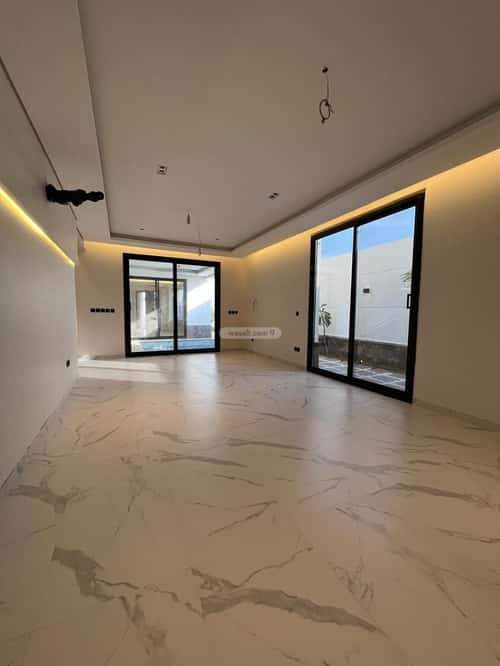 فيلا 6 غرف في المنارات 1