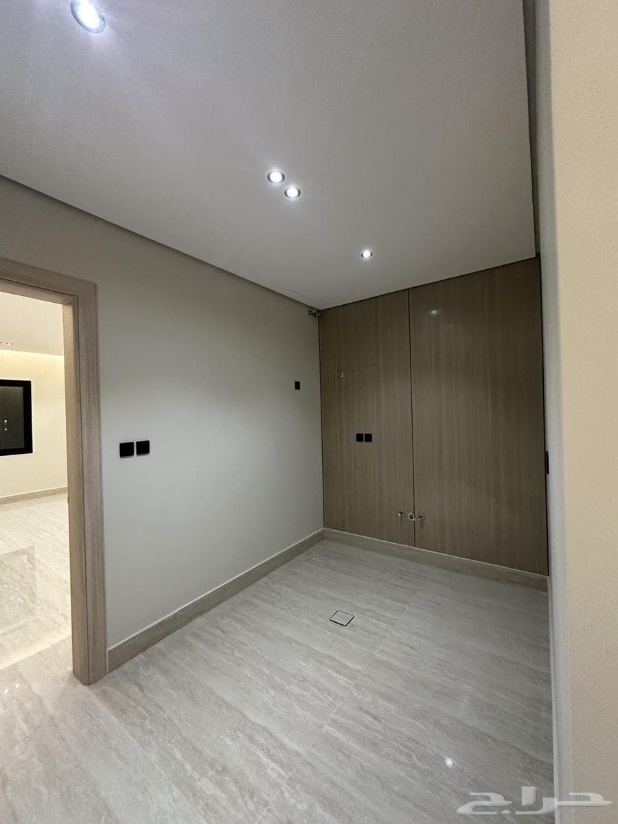 فيلا 8 غرف في قرطبة 5