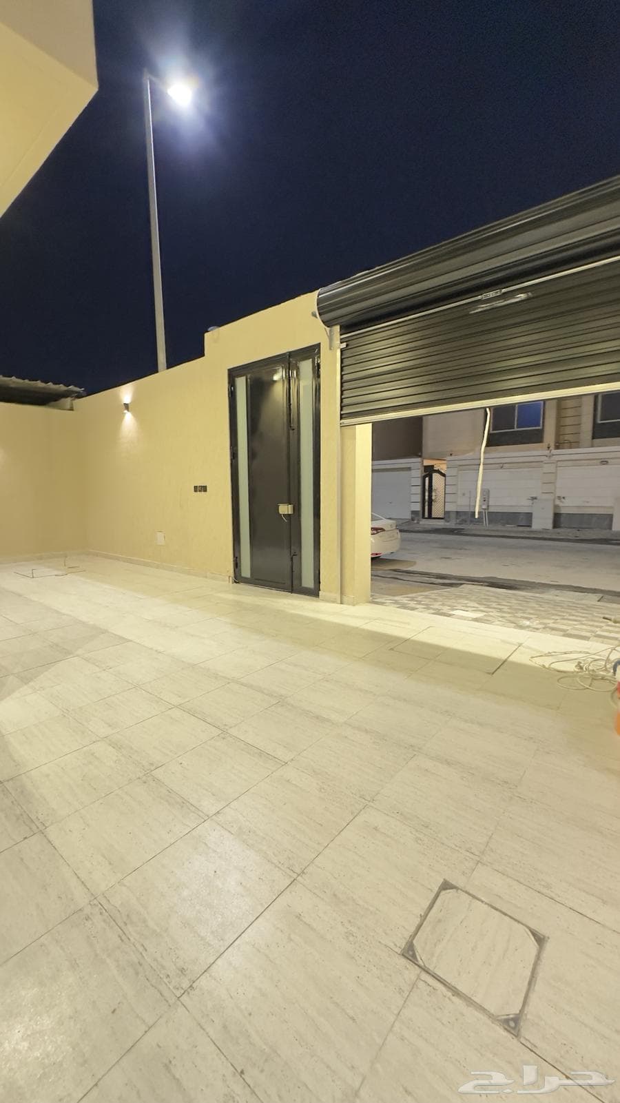 فيلا 8 غرف في ضاحية الملك فهد 3