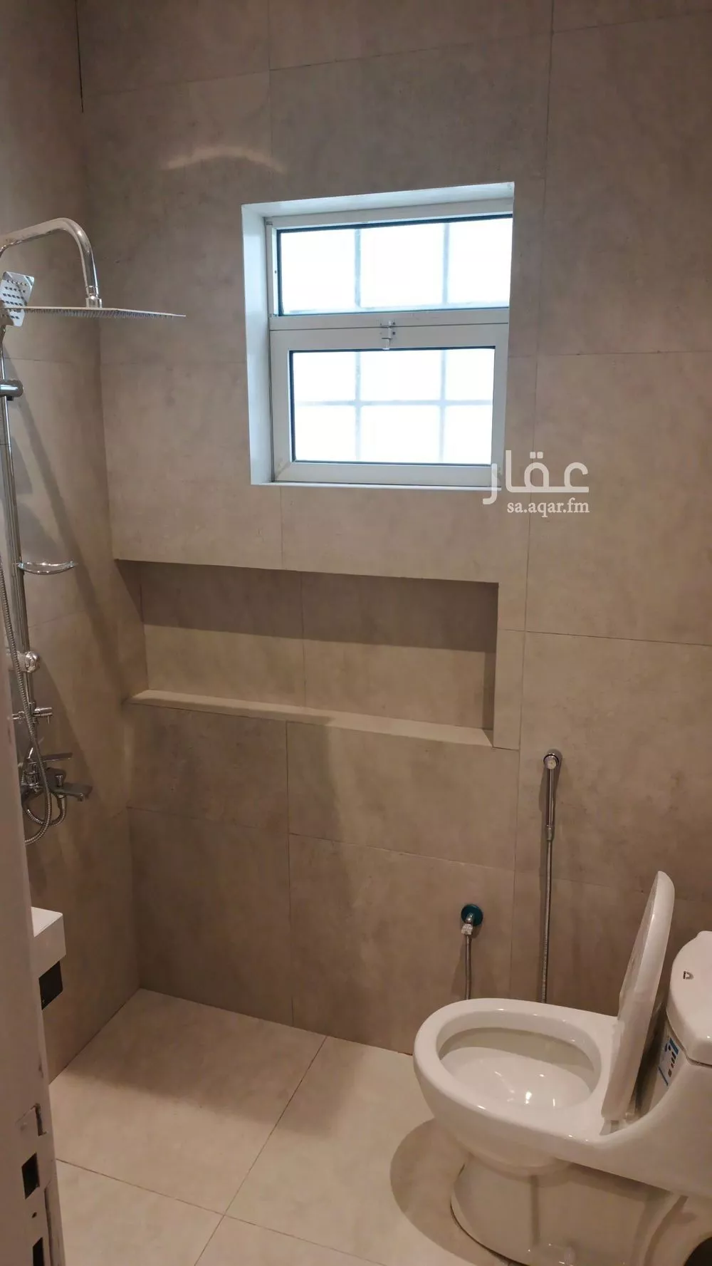 2 bedroom apartment in Al Malqa 4