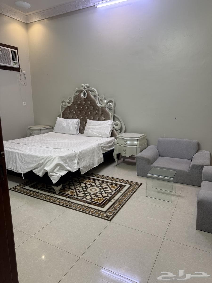 شقة 20 غرف في السلام 6