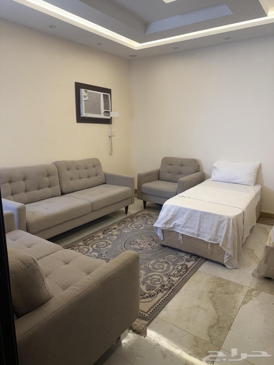 شقة 20 غرف في السلام 7