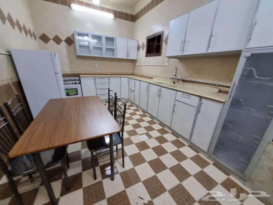 2 bedroom apartment in Al Sharayea 8