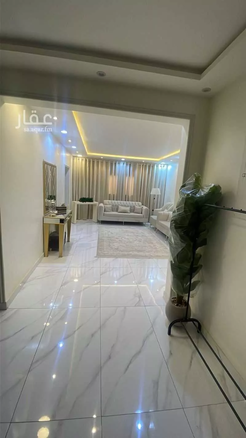 فيلا 8 غرف في الزهرة 2