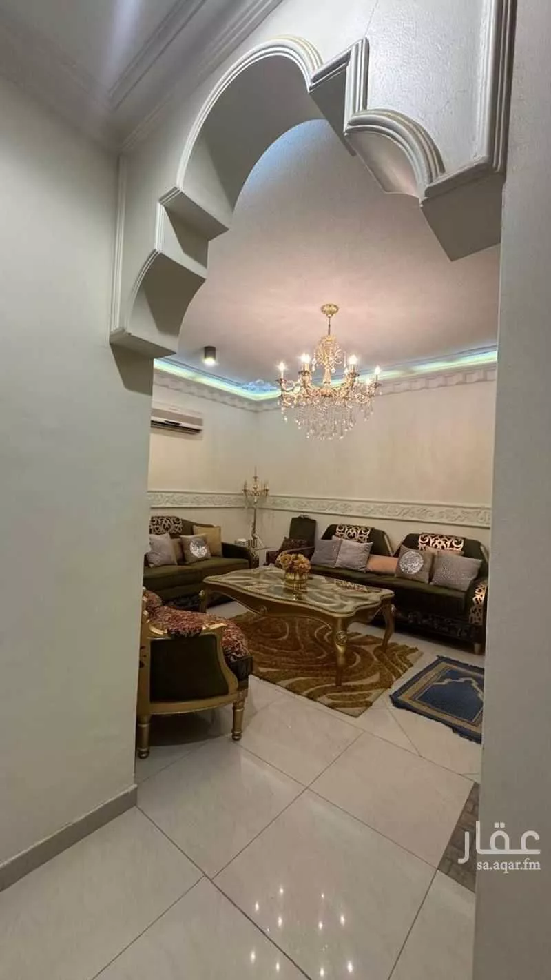 5 bedroom villa in Al Fayha 9