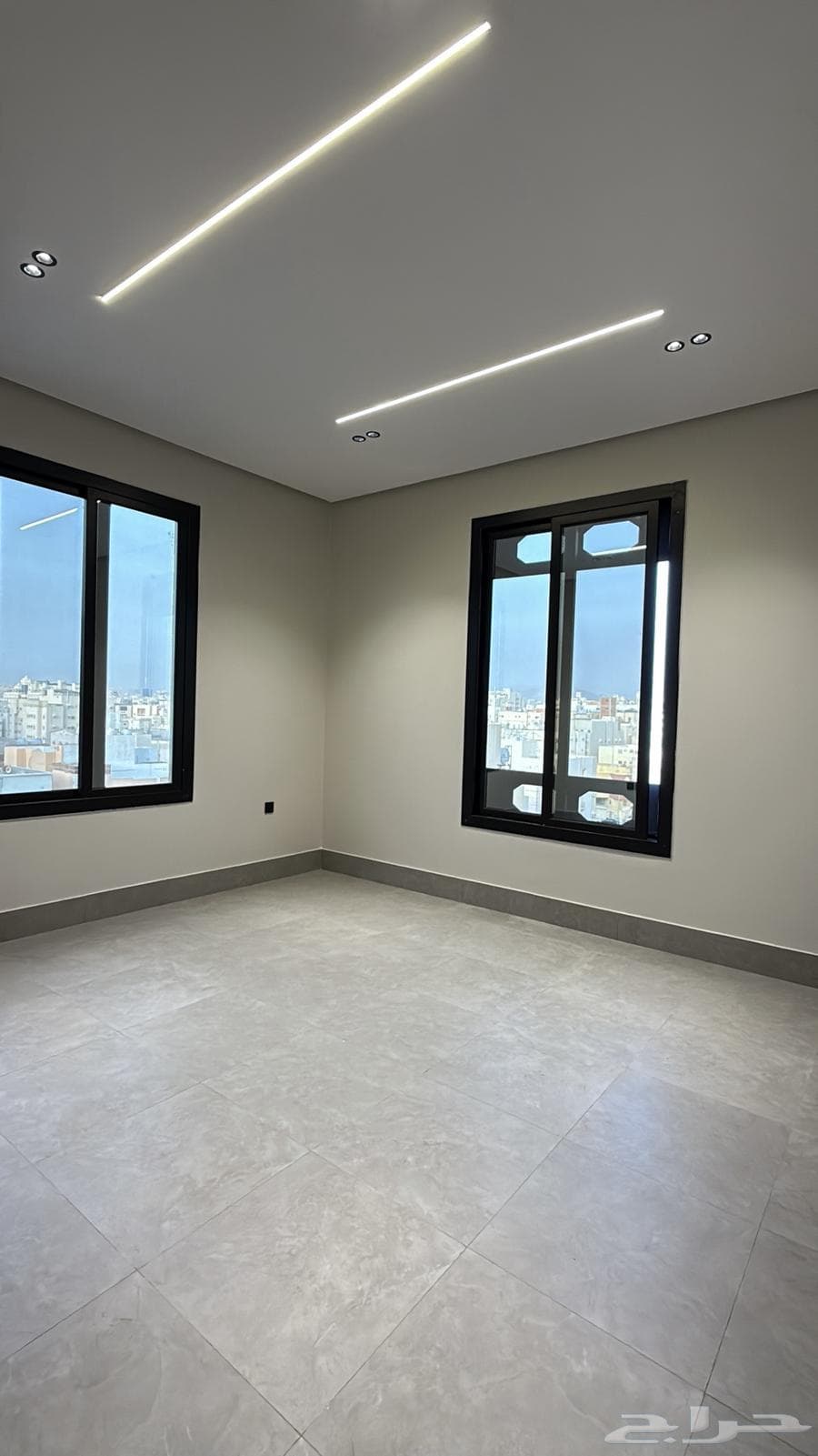 شقة 6 غرف في ولي العهد 8