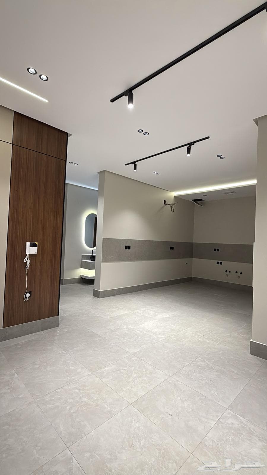 شقة 6 غرف في ولي العهد 10