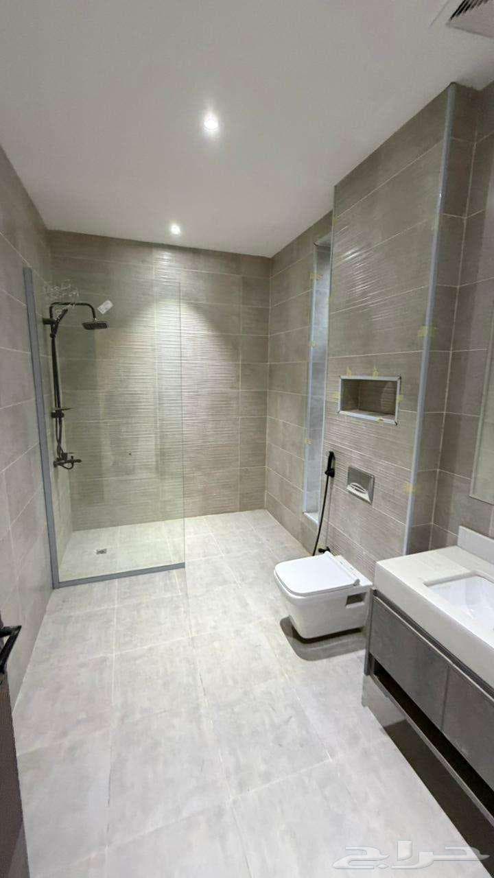 فيلا 10 غرف في ولي العهد 23