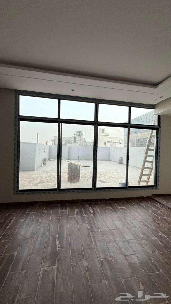 فيلا 10 غرف في ولي العهد 25