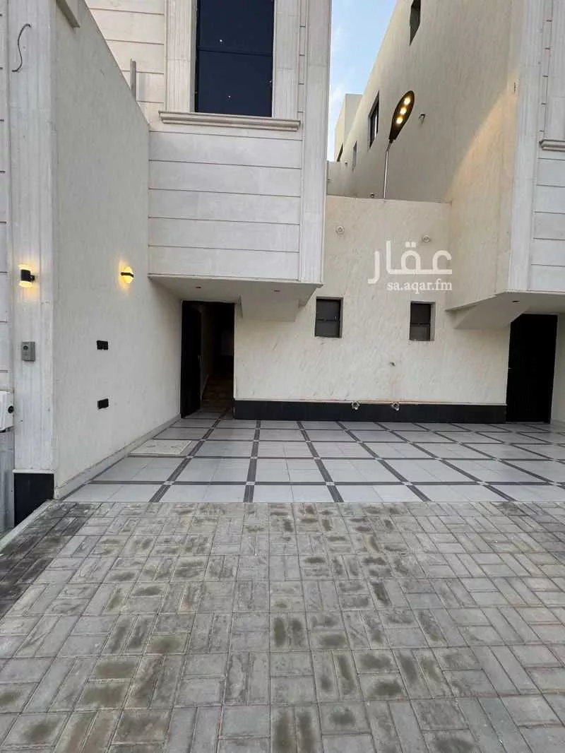 فيلا 7 غرف في الجنادرية 1