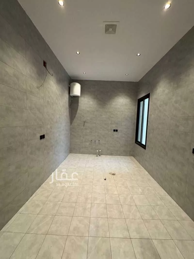 فيلا 7 غرف في الجنادرية 8