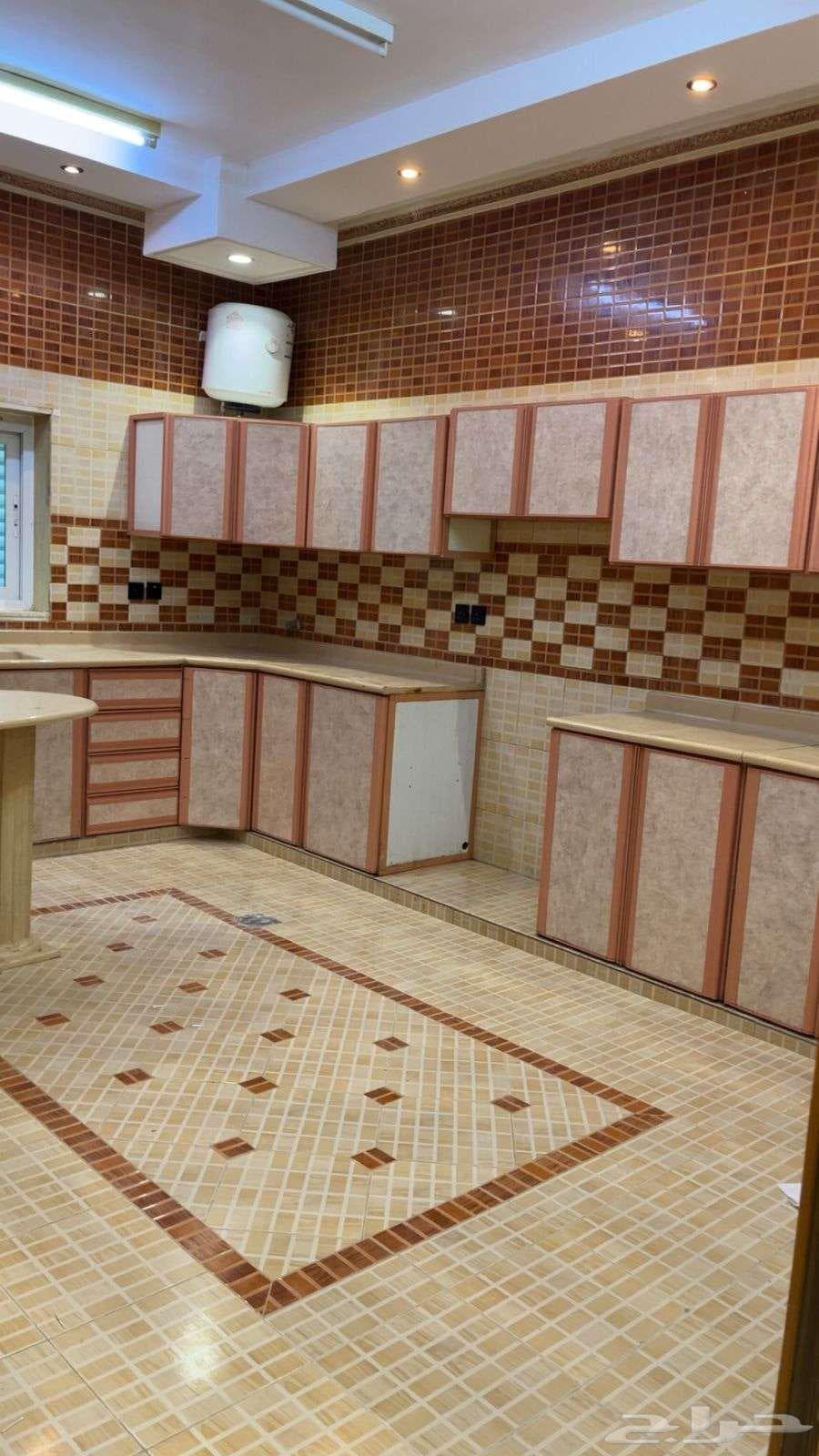 4 bedroom apartment in Bir Uthman 7