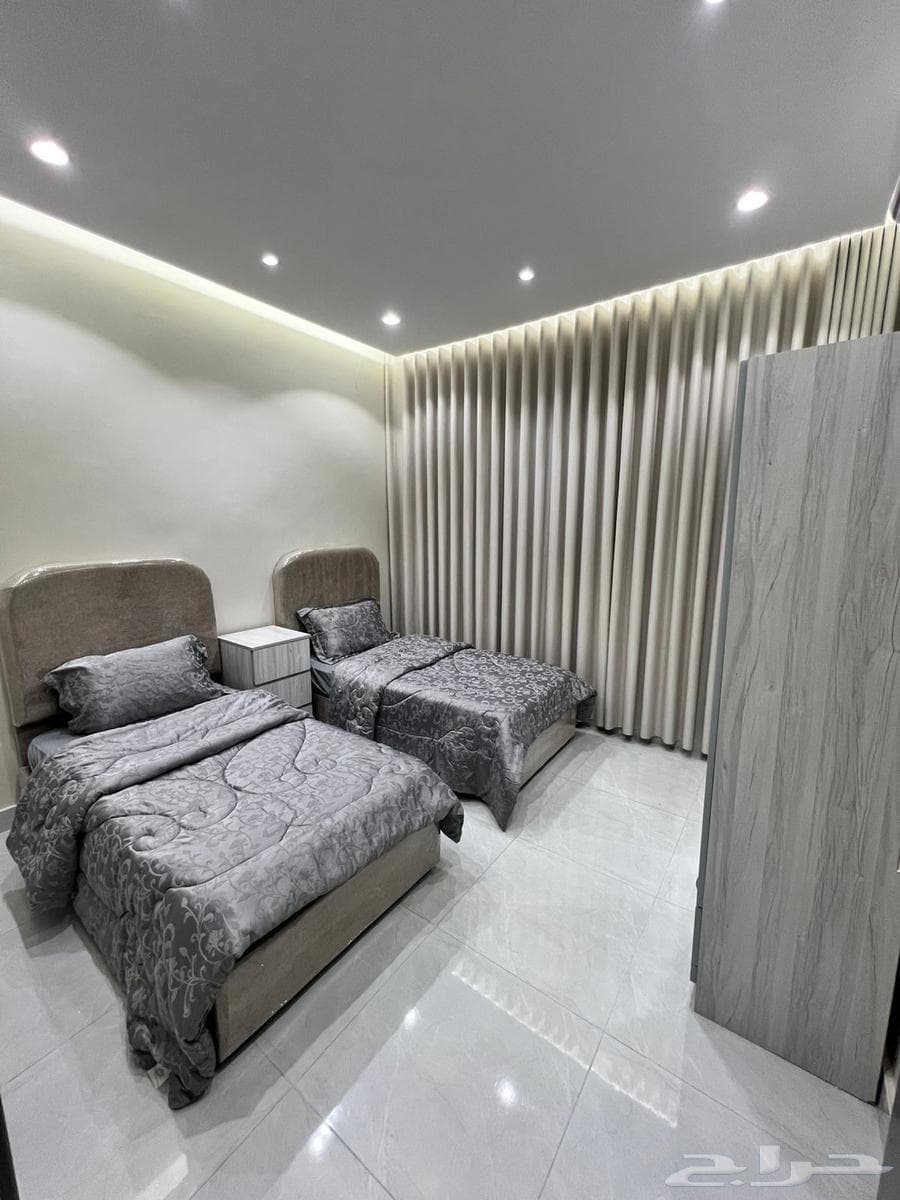 8 bedroom apartment in Al Areedh 3