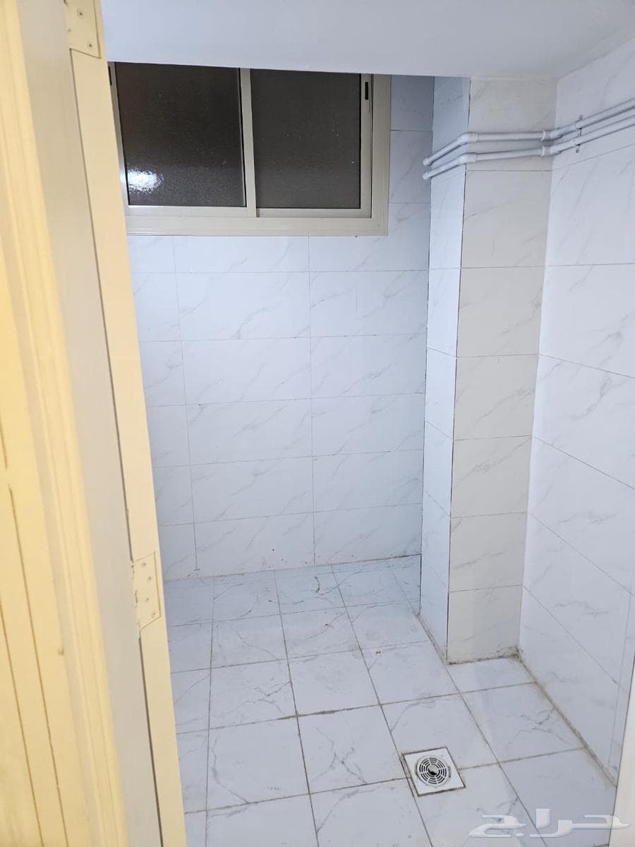 شقة  في الجمعة 3