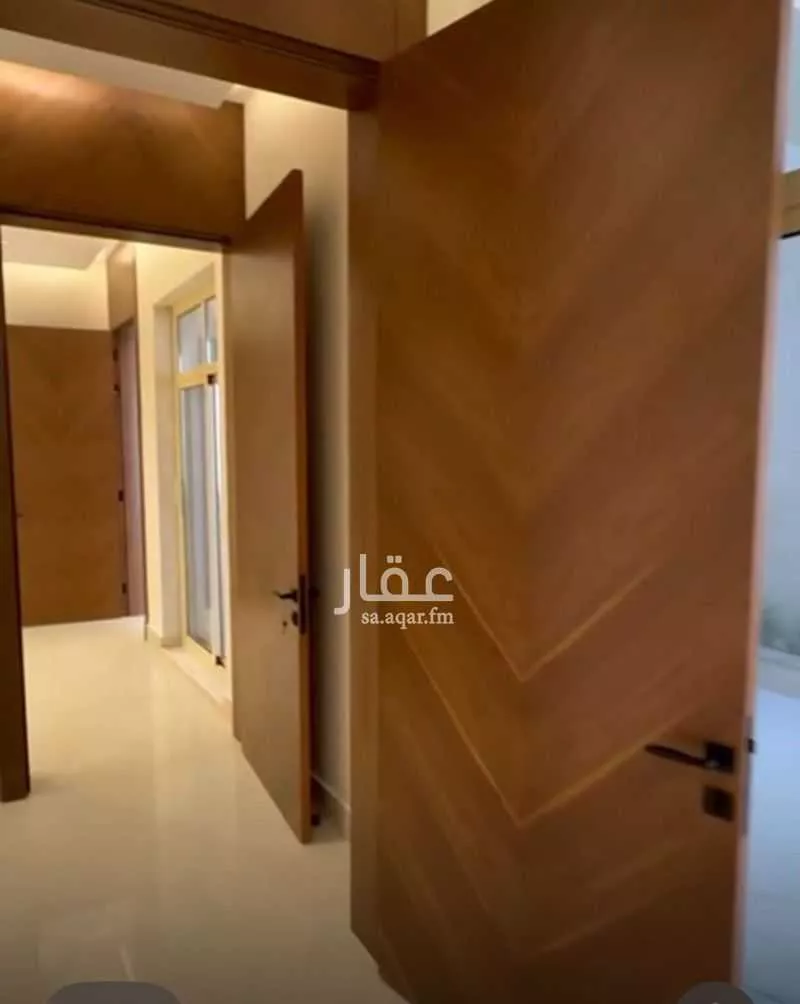 فيلا 14 غرف في الصفا 9