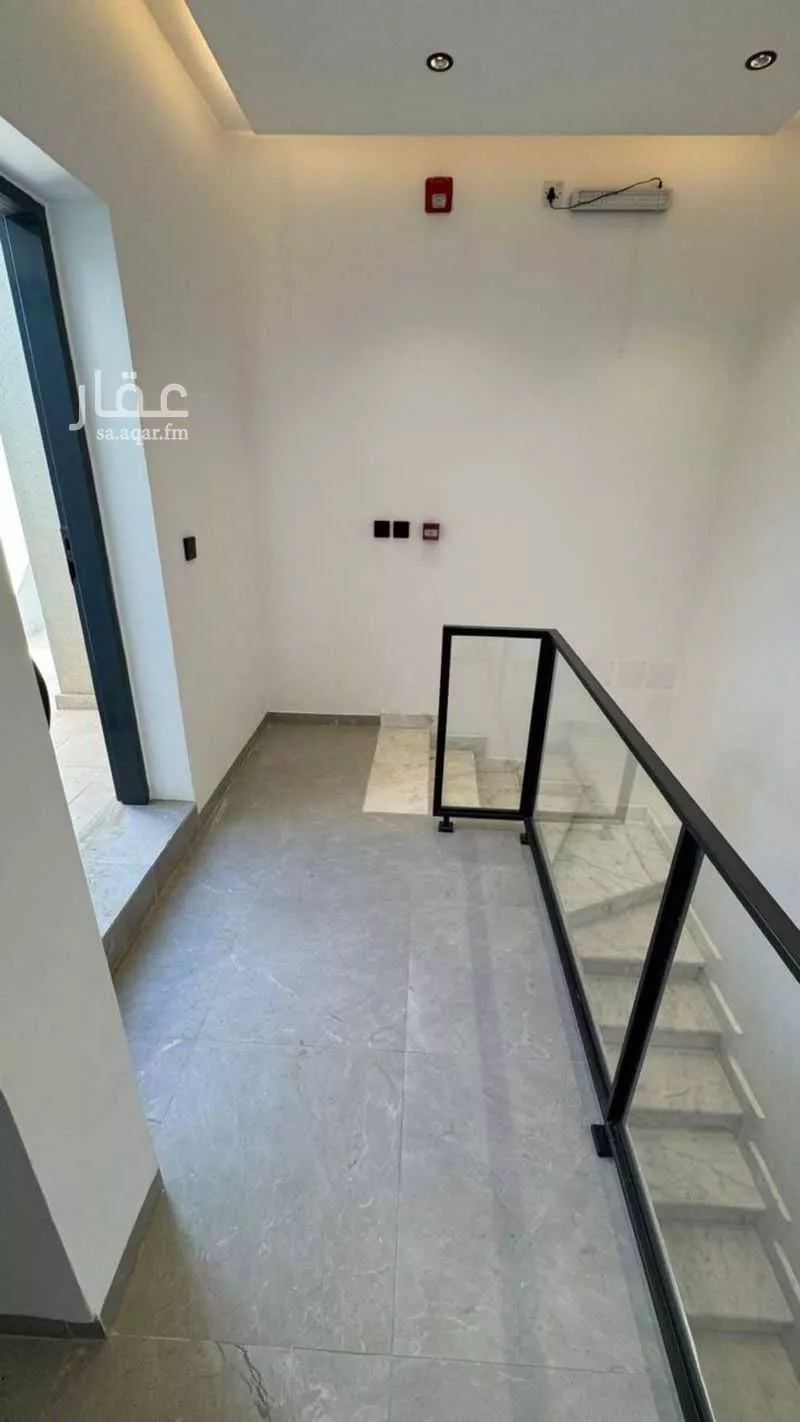 شقة 4 غرف في الرمال 4