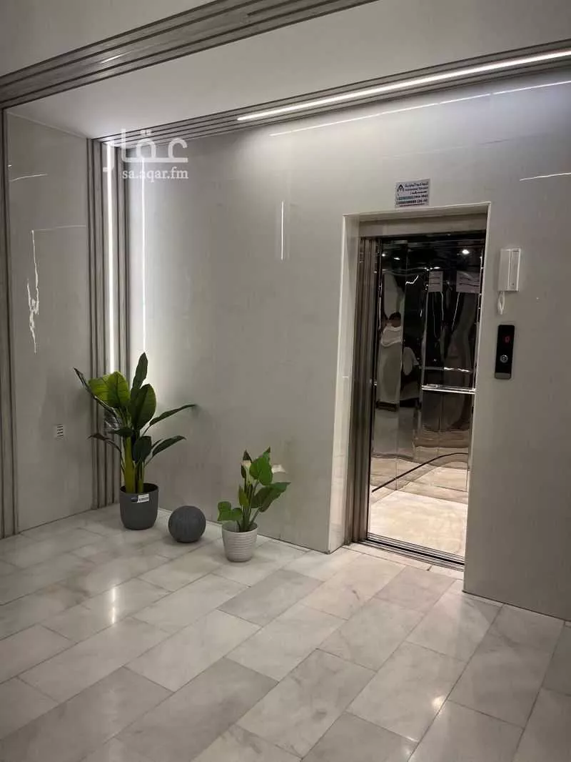 شقة 5 غرف في الفيصلية 3