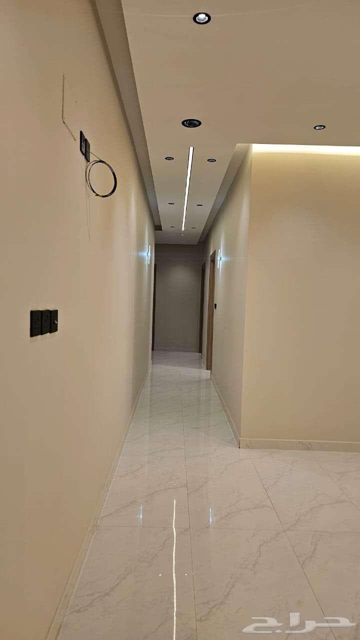 شقة 5 غرف في الرانوناء 5